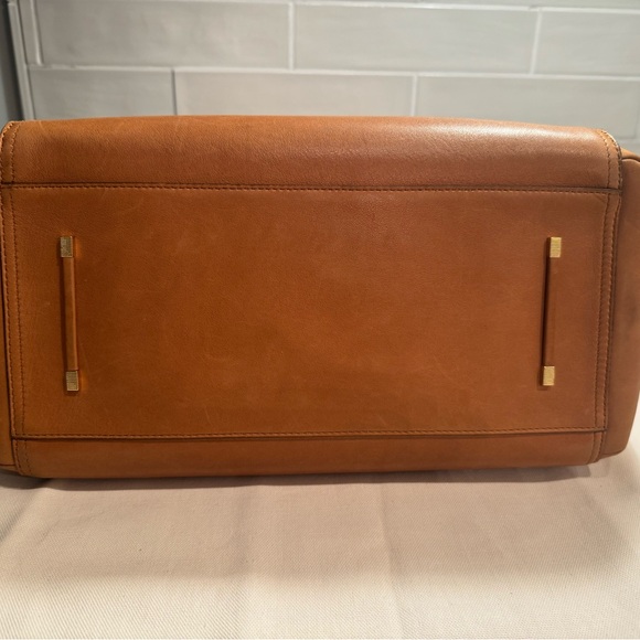 Salvatore Ferragamo top handle leather bag - Picture 7 of 13